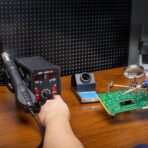 Estación de Soldadura y Aire Caliente WEP 8786D-I SE 2-en-1 – Kit Profesional para Retrabajo Electrónico - Imagen 3